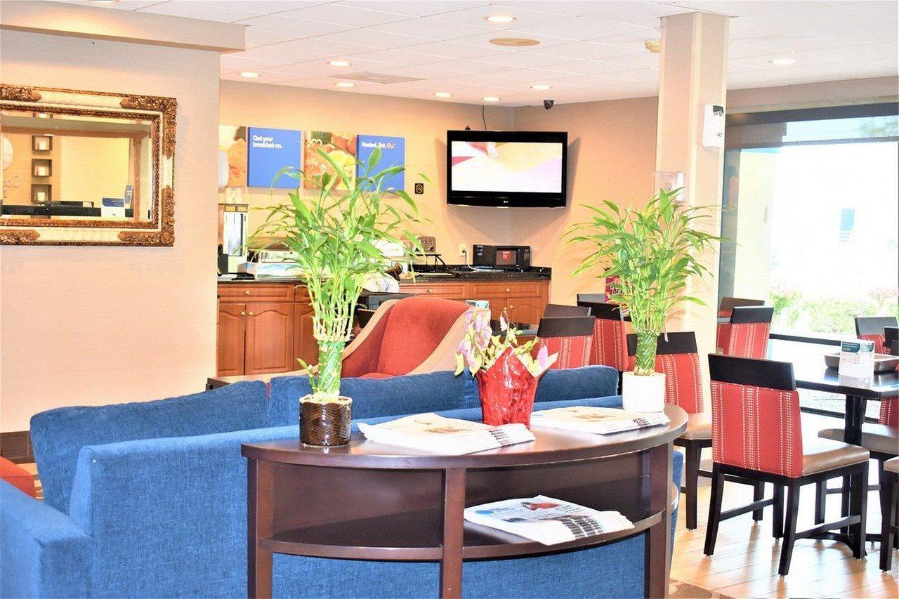Surestay Plus By Best Western Reading North Luaran gambar